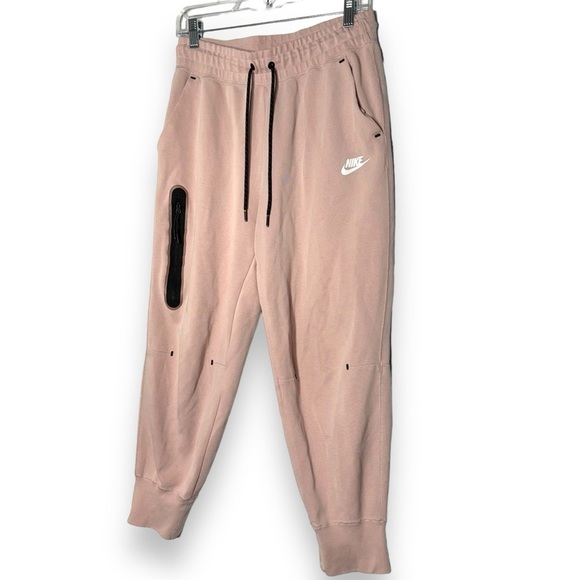 Nike Women’s Sportswear Tech fleece sweatpants Joggers Size Medium Pink Athletic - Picture 1 of 9